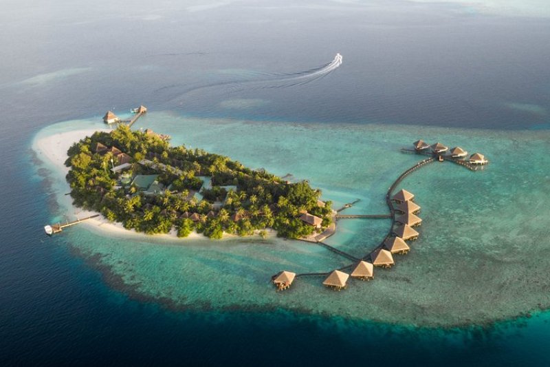 Adhaaran Club Rannalhi Maldives